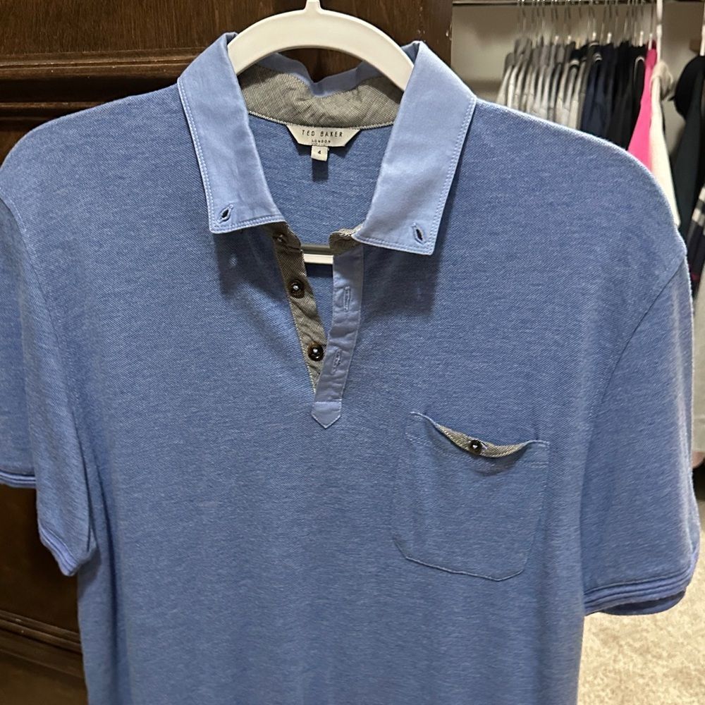 Ted Baker Men’s Light Blue Casual Polo Shirt with Gray Accents Size 4 Medium M